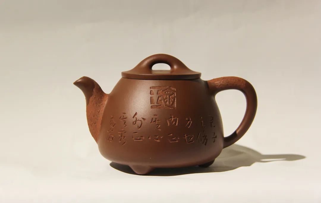 「北京荣宝」当代紫砂艺术家紫砂壶作品专场网络拍卖会(第一期)