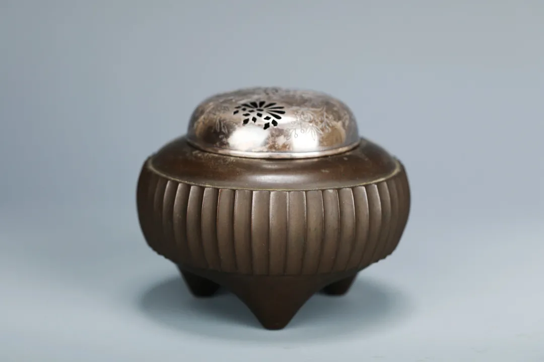 荣宝网络文物拍卖会(第1期)·古茶道具专场(第三期)