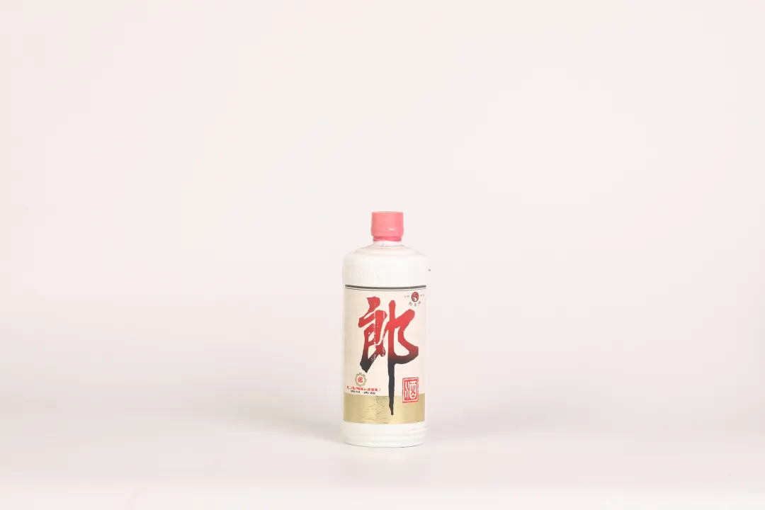 北京荣宝第四届网络文物拍卖会：阆风玄圃——历届评酒大会名品
