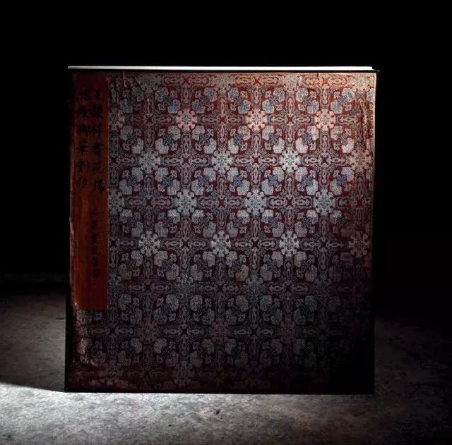 《石渠宝笈》作品领衔荣宝秋拍古代书画|18秋
